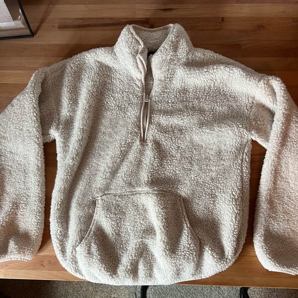 Women’s cream fuzzy pullover - Picture 2 of 3